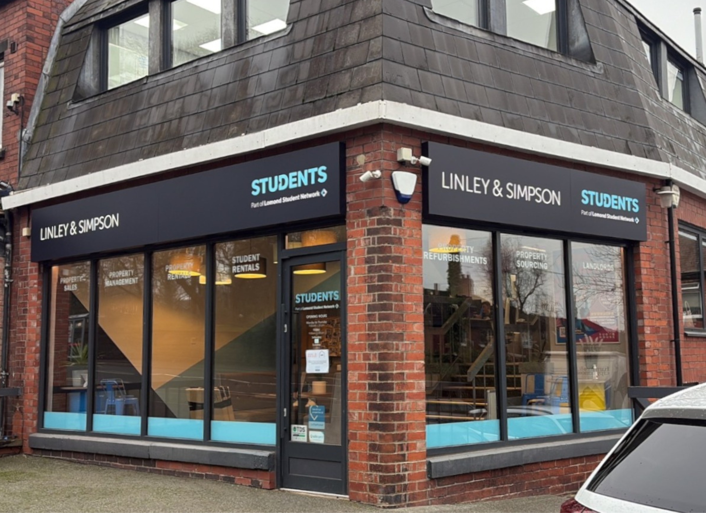 Linley & Simpson Students - Leeds