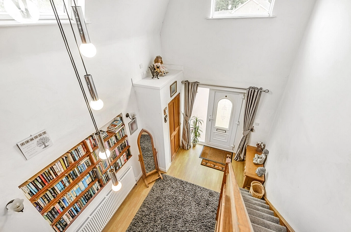 4 bedroom  detached house for sale