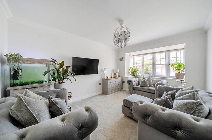 4 bedroom  detached house for sale