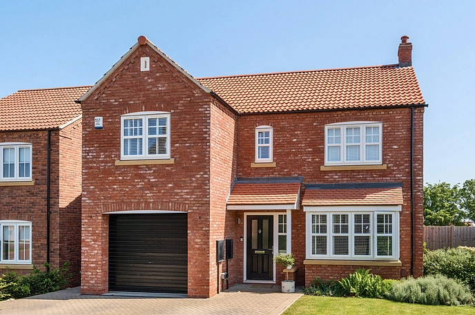 4 bedroom  detached house for sale