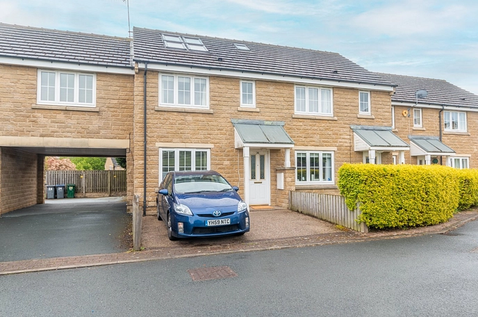 4 bedroom property for sale