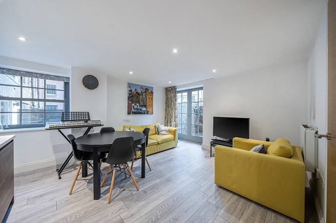 2 bedroom apartment for sale