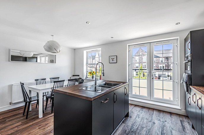 4 bedroom house for sale