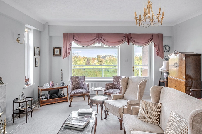 3 bedroom apartment for sale