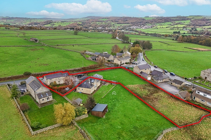 4 bedroom  detached house for sale