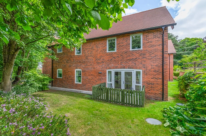 2 bedroom apartment for sale