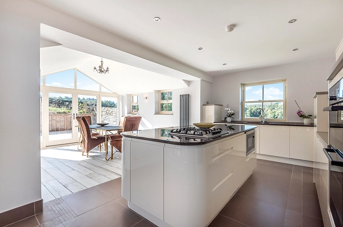 4 bedroom house to rent