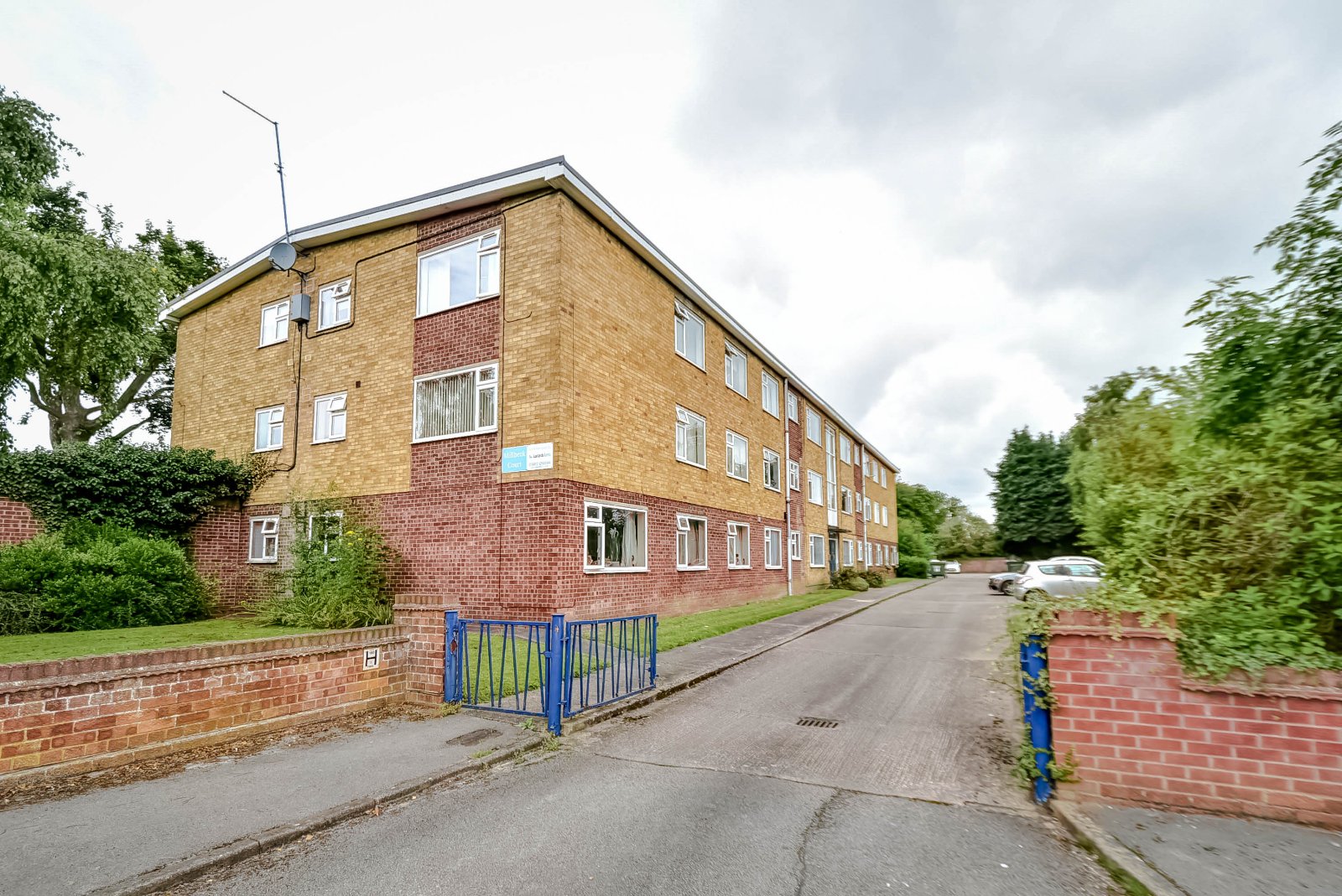 2 bedroom apartment to rent
