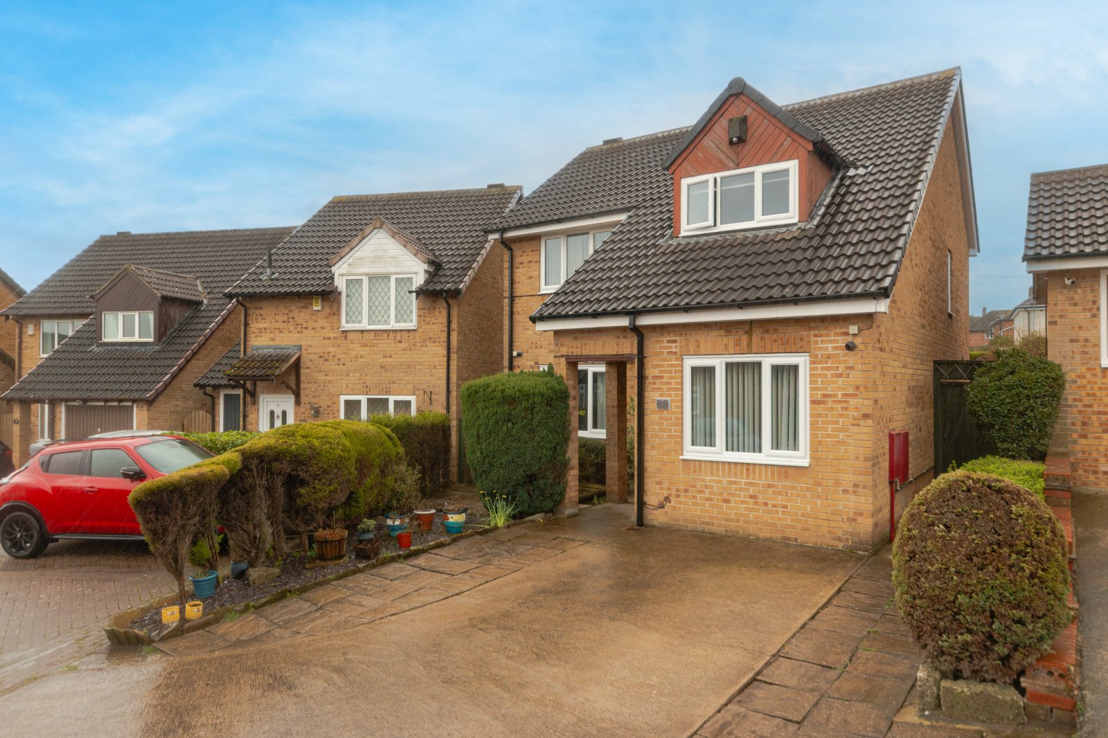 4 bedroom  detached house for sale