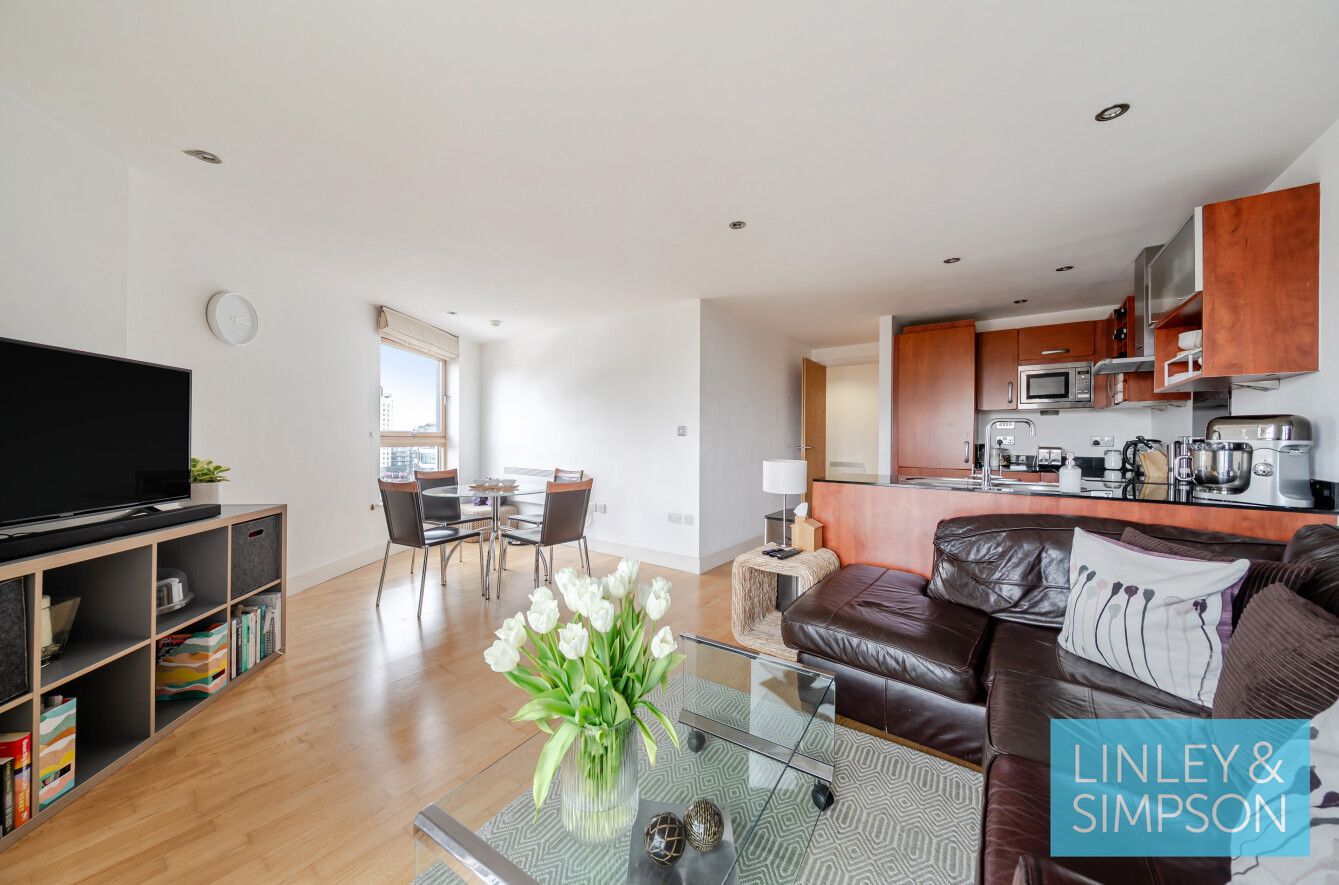 2 bedroom apartment for sale