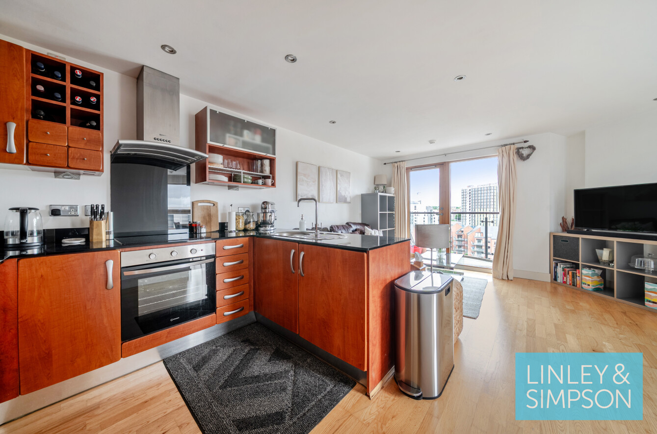 2 bedroom apartment for sale