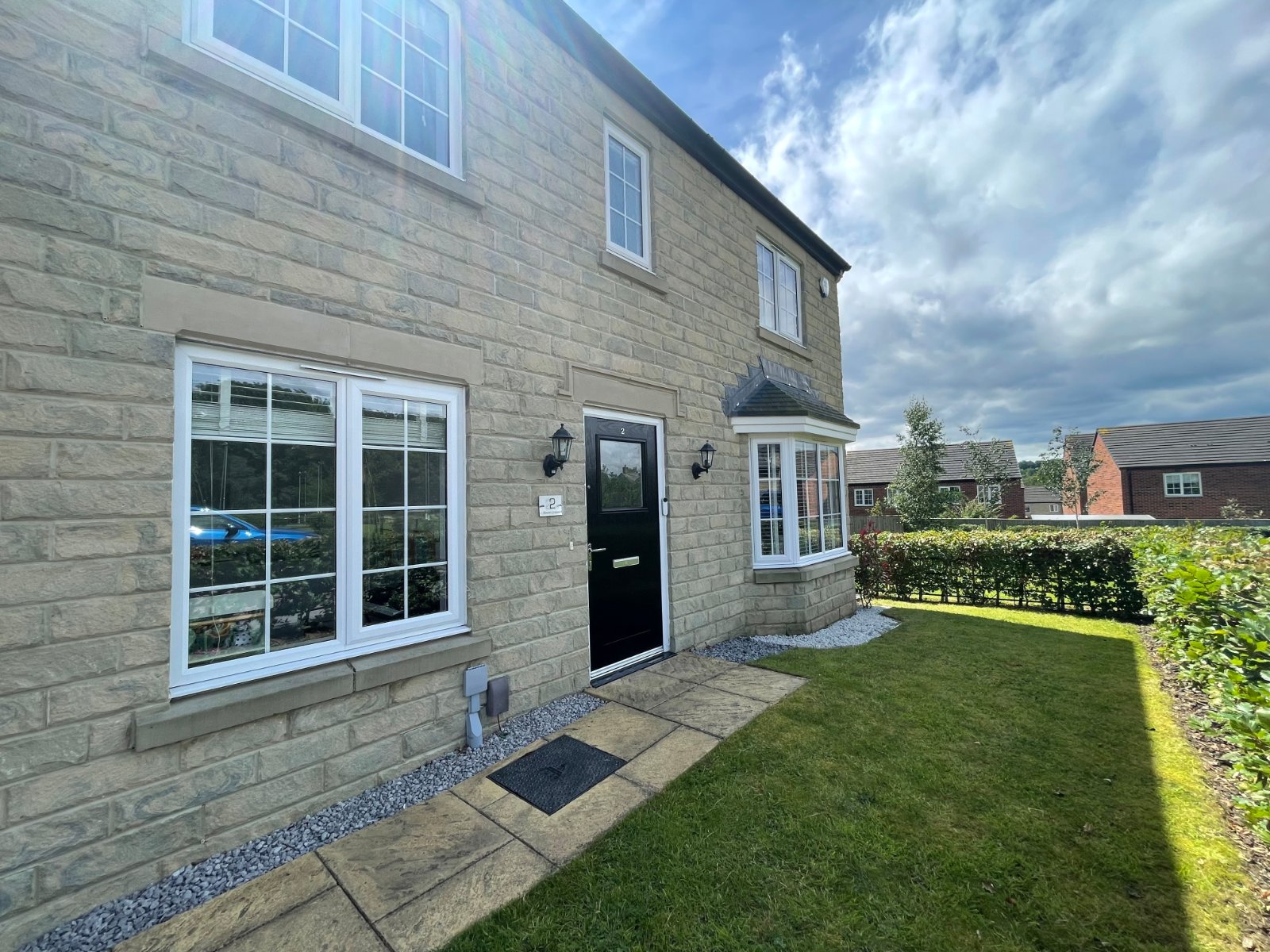 4 bedroom  detached house to rent