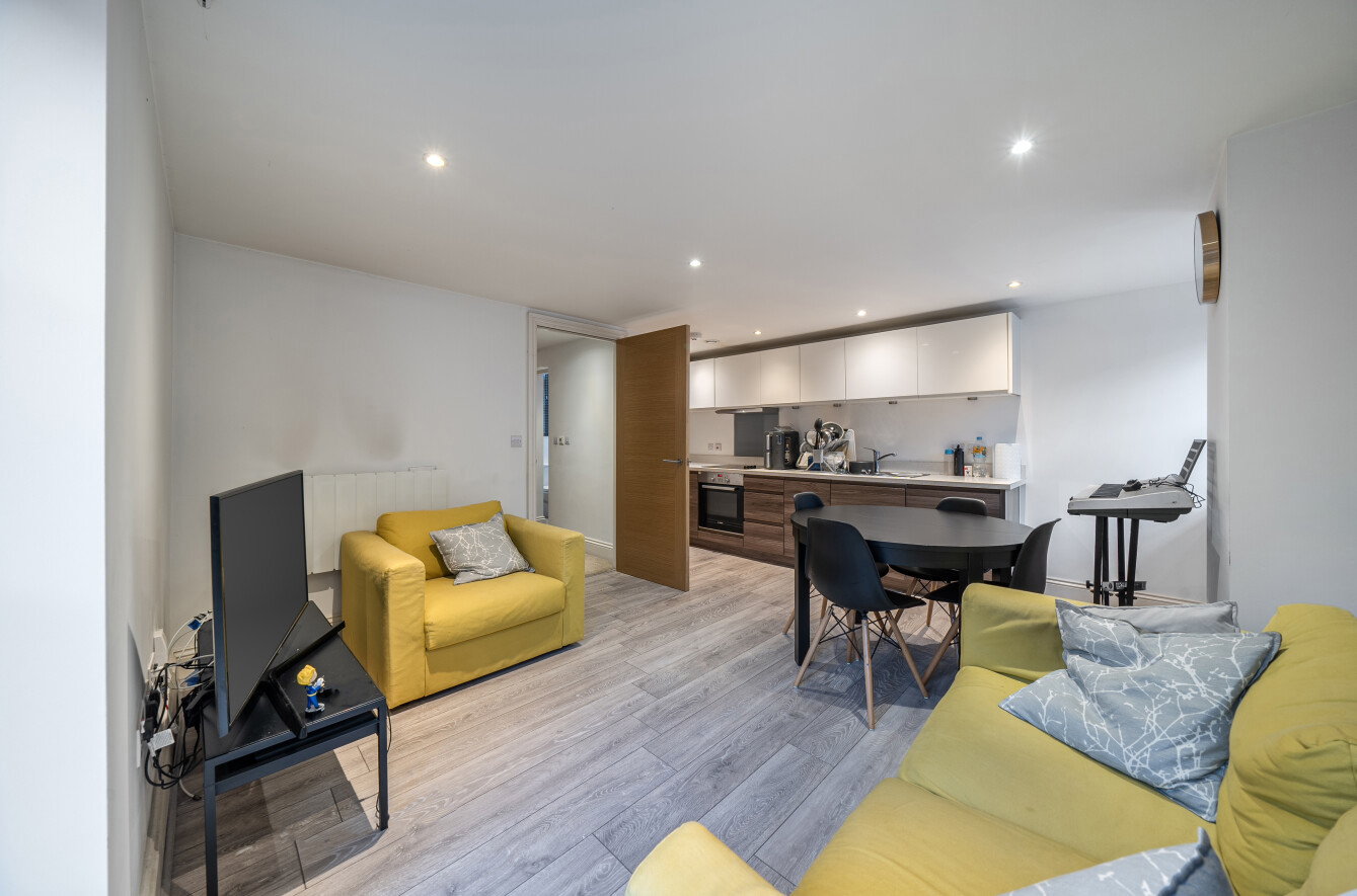 2 bedroom apartment for sale