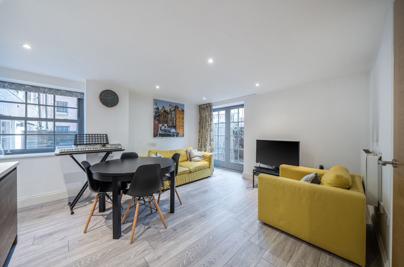 2 bedroom apartment for sale