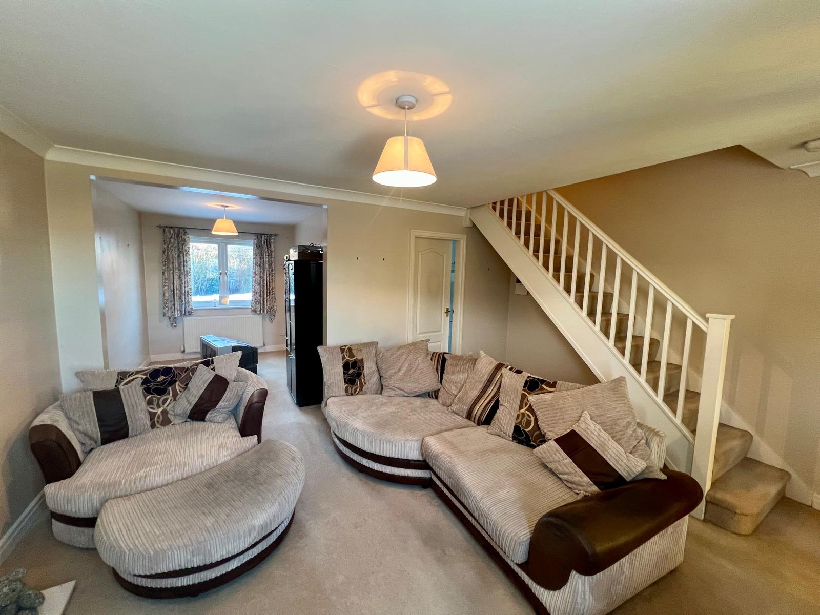 2 bedroom  semi-detached house to rent
