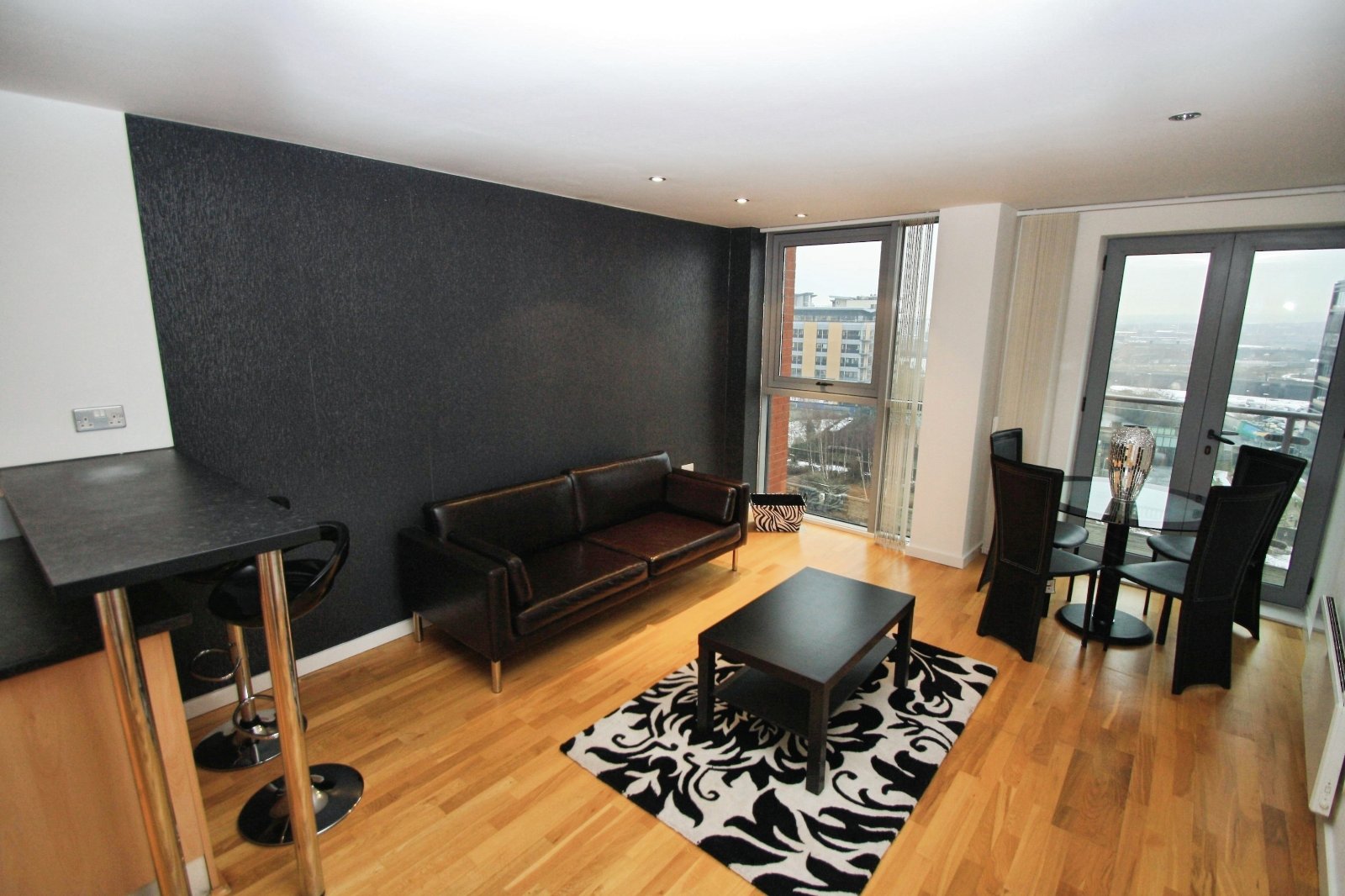 2 bedroom apartment to rent