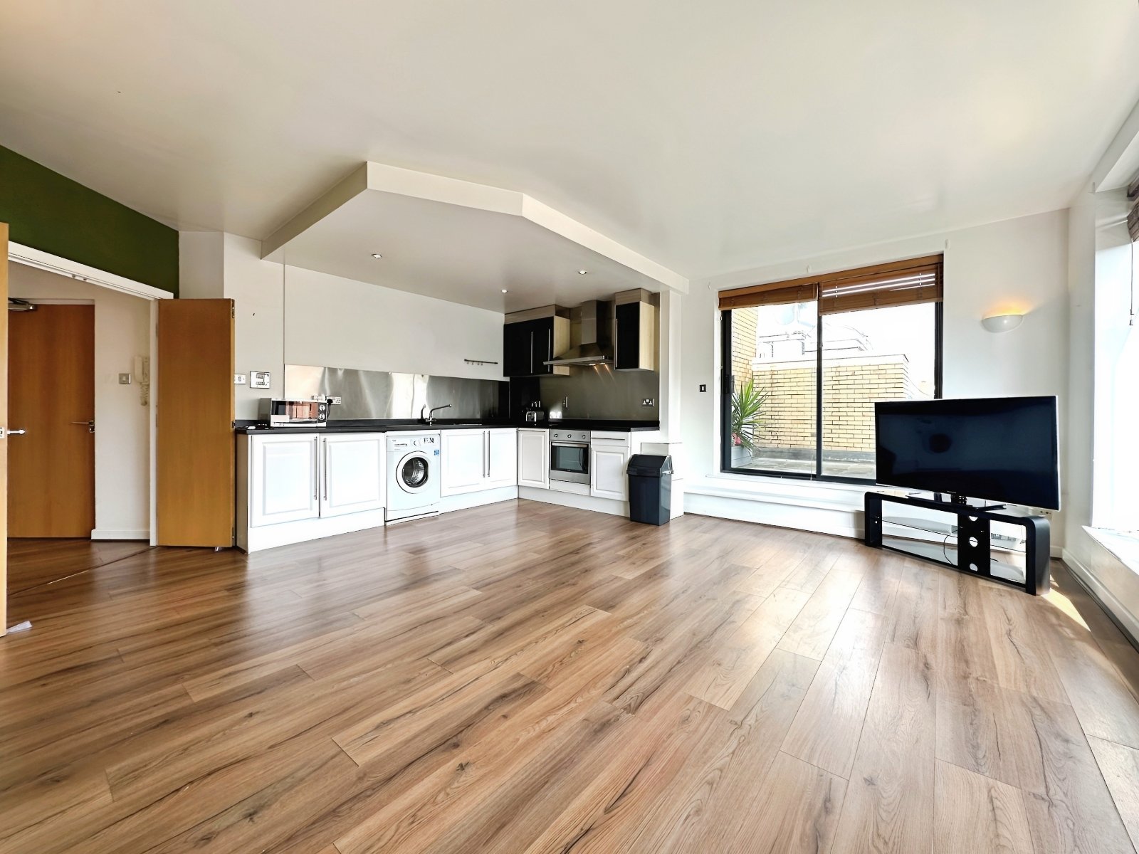 2 bedroom apartment to rent