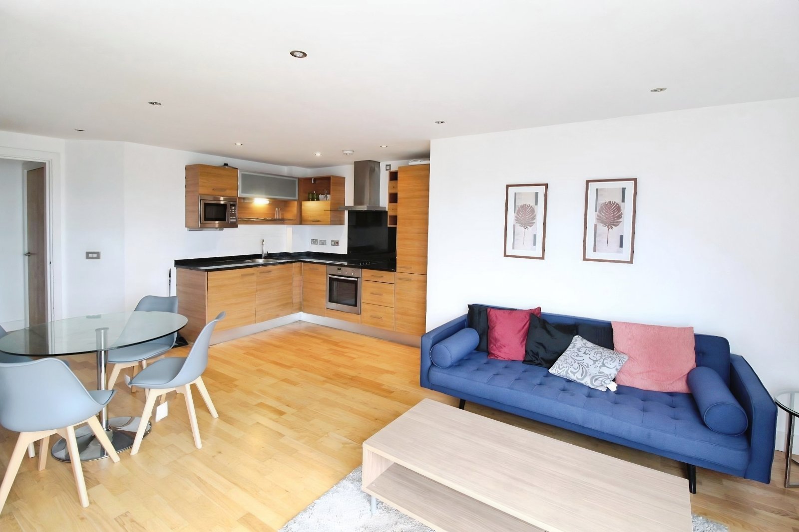2 bedroom apartment to rent