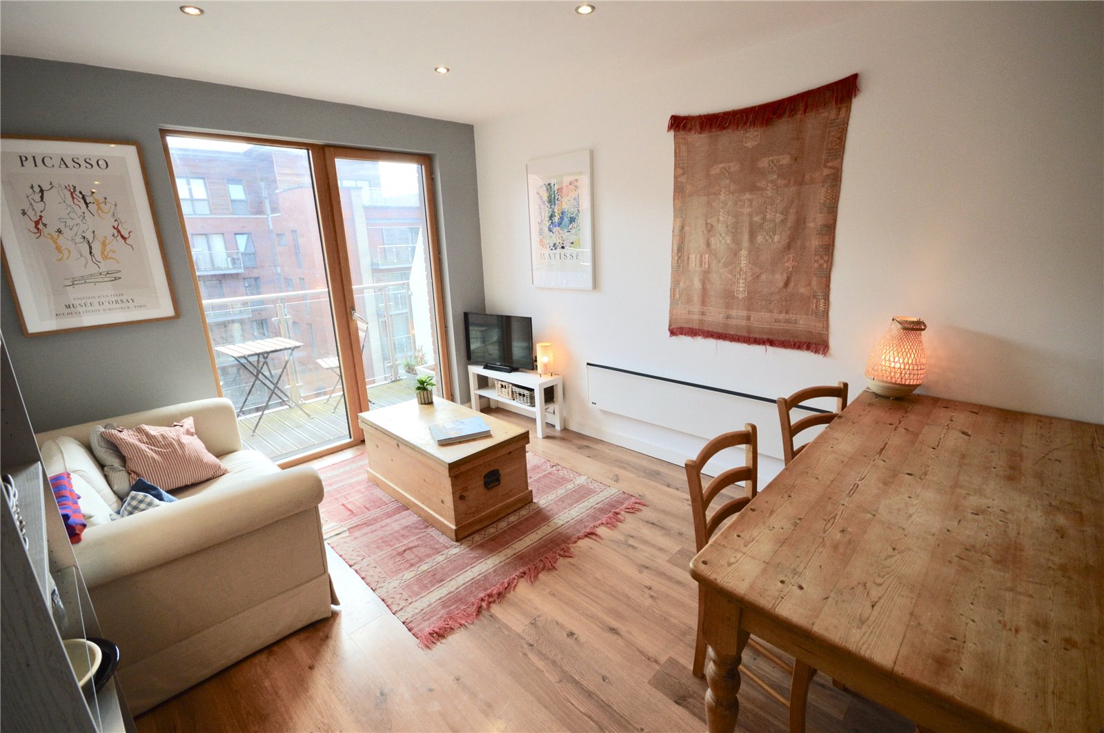 2 bedroom apartment to rent