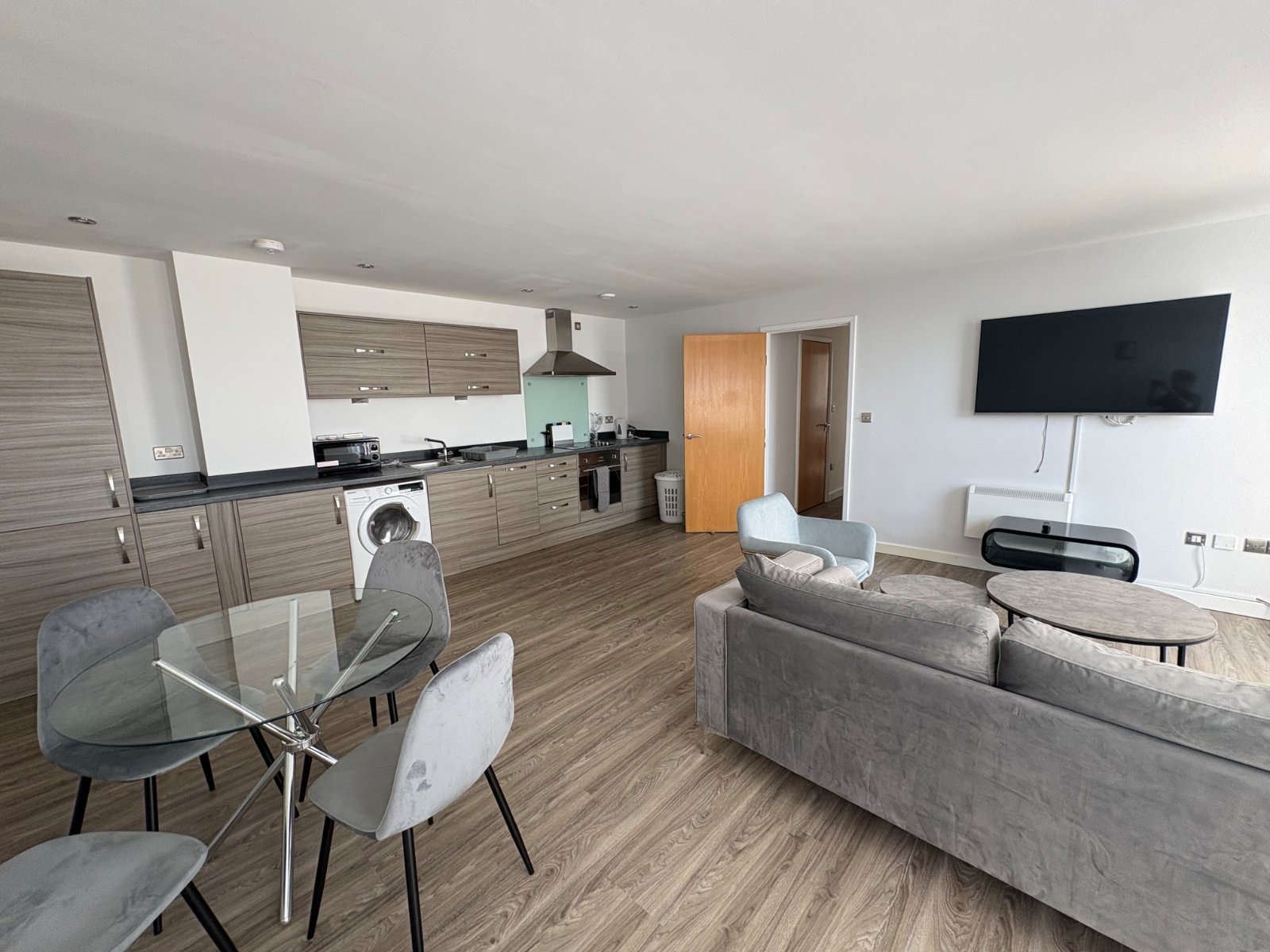 2 bedroom apartment to rent