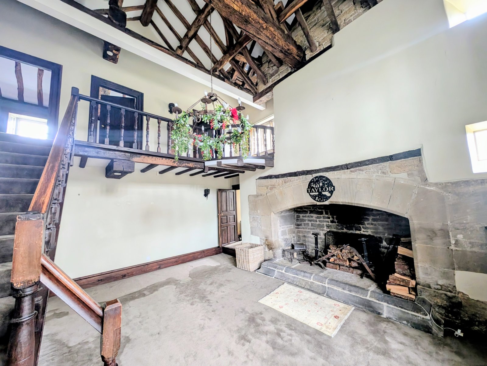 4 bedroom  detached house to rent