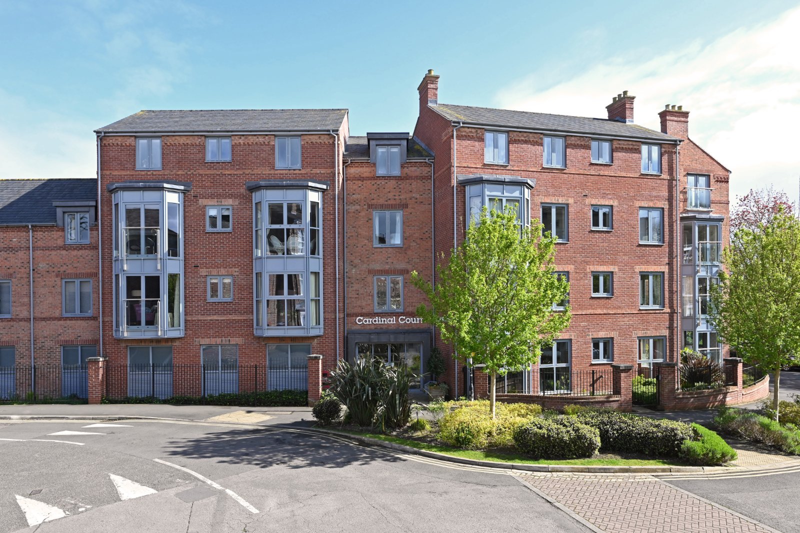 2 bedroom apartment for sale