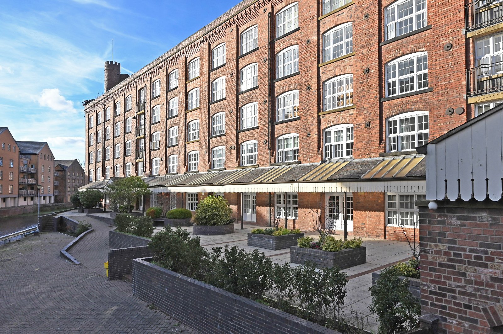 2 bedroom apartment to rent